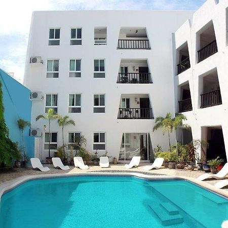 Hotel Berny Isla Mujeres Exterior photo